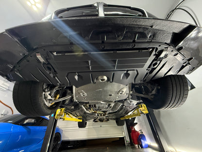 G8x Carbon Fiber Oil Cooler Cover