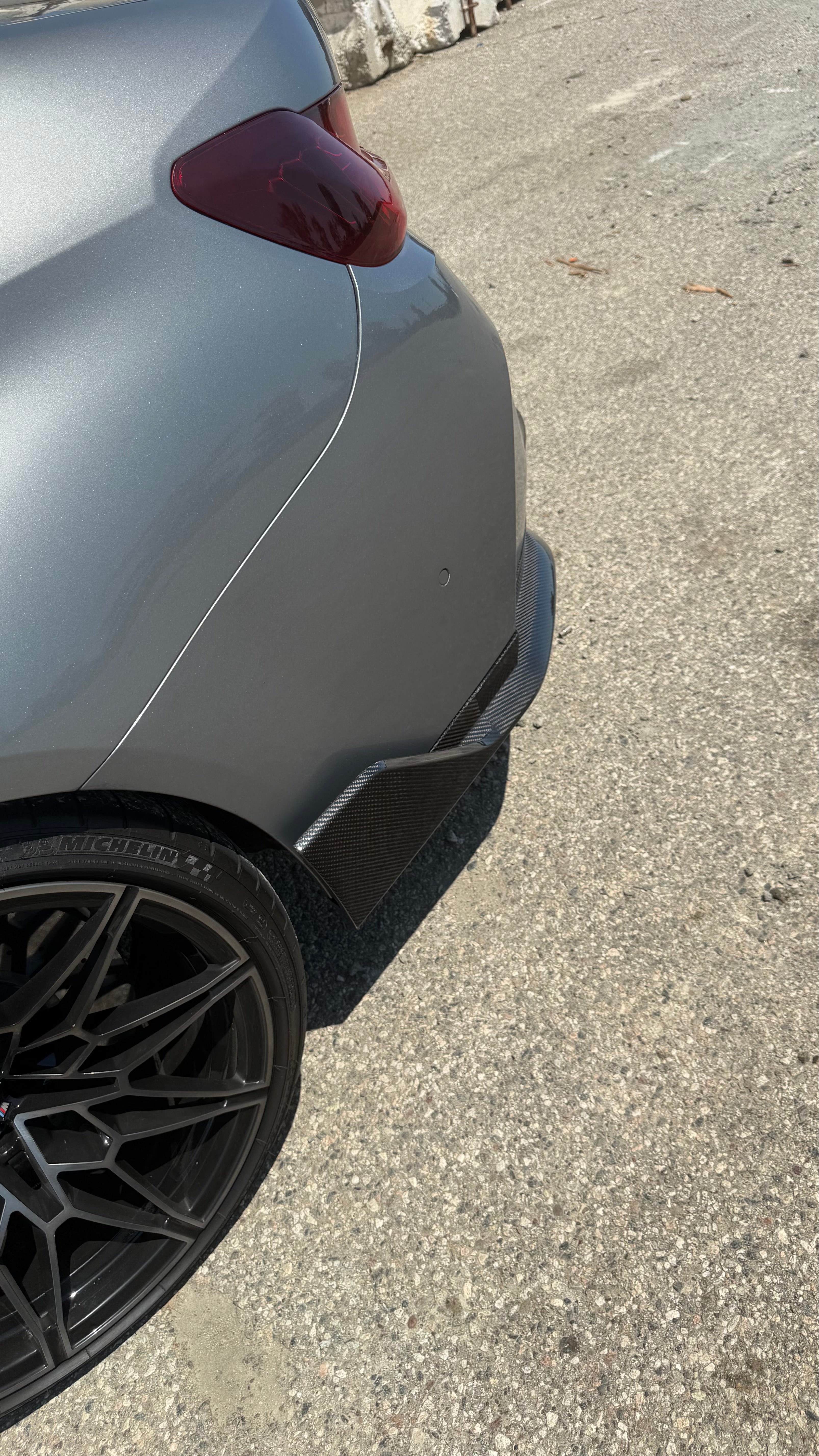 G8x M3/M4 MP Dual Slat Rear Bumper Spats
